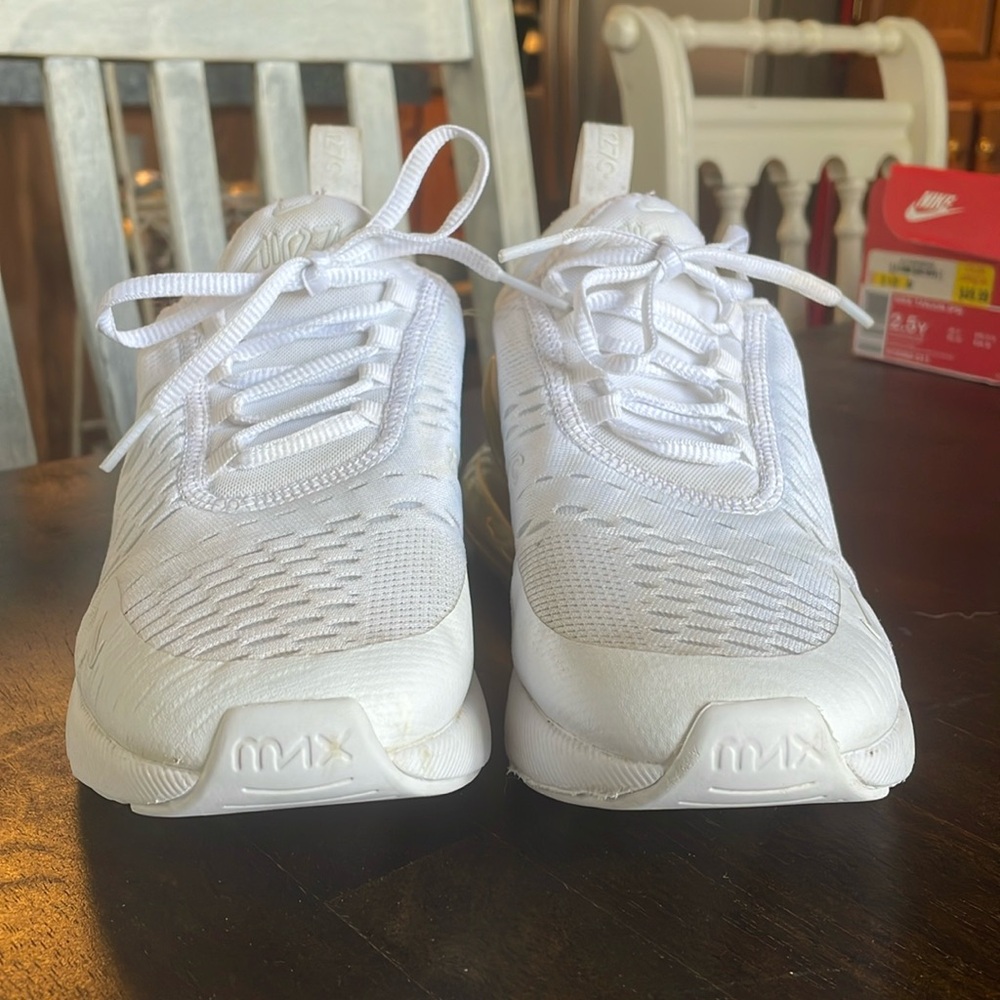 Nike Air Max 270 Triple White 943345-103 5.5 Youth